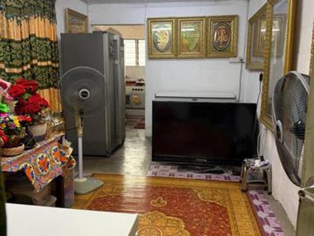 Flat for sale in Georgetown, Penang