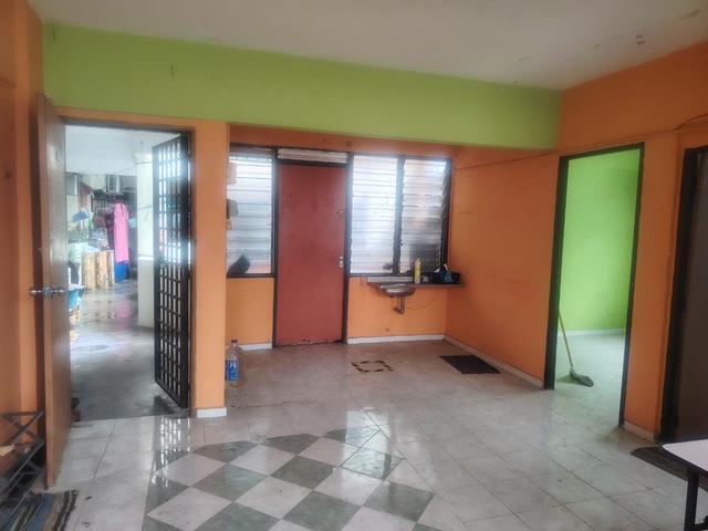 Flat for sale in Wellesley, Penang