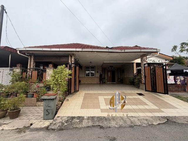 Residential House for sale in Padang Serai, Kulim