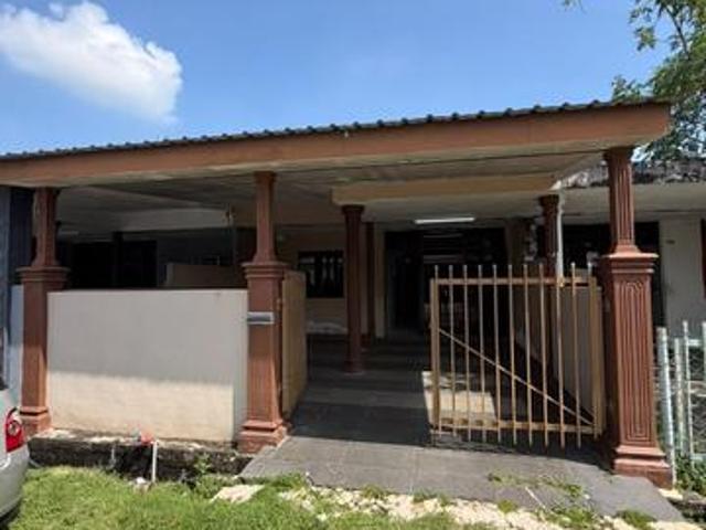 Terraced House for sale in Lunas, Kulim