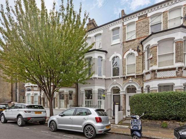Apartment for rent in London Borough of Wandsworth, Greater London