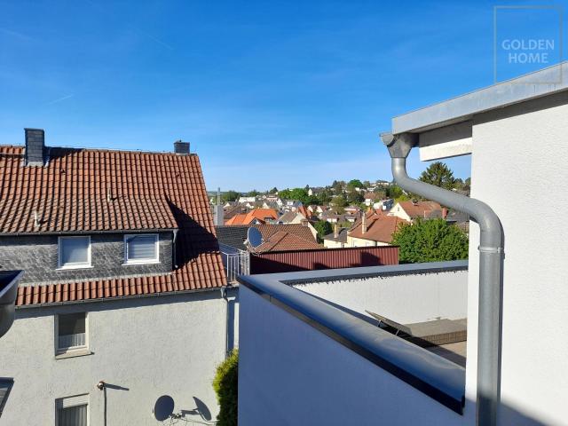 Dachgeschosswohnung kaufen in Bad Vilbel, Hessen