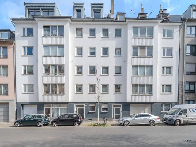 Etagenwohnung kaufen in Düsseldorf, Stadtbezirk 2