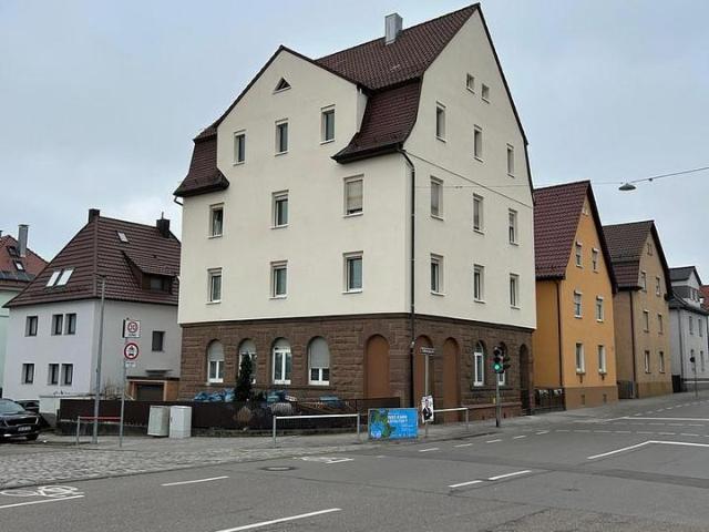Wohnung mieten in Zuffenhausen-Hohenstein, Stuttgart