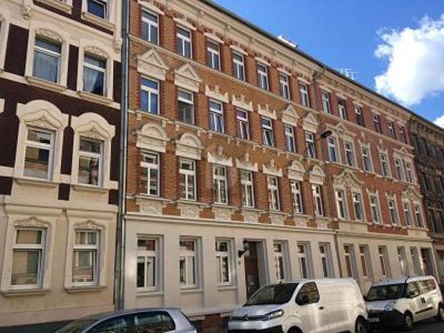 Mehrfamilienhaus kaufen in Sellerhausen-Stünz, Leipzig
