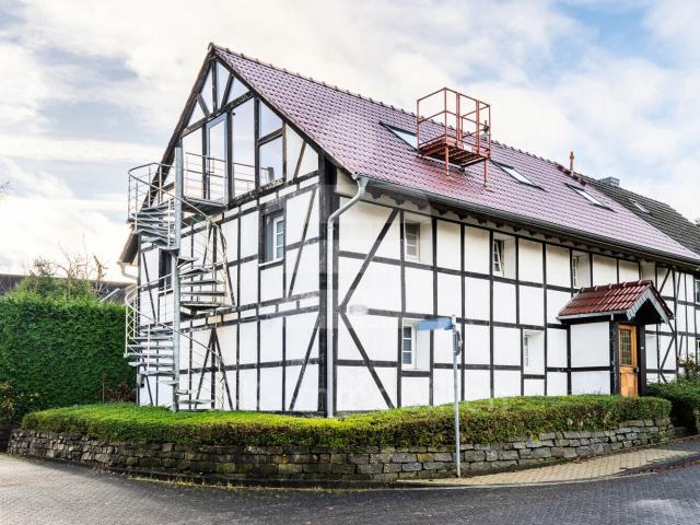 Villa kaufen in Scheiderhöhe, Lohmar