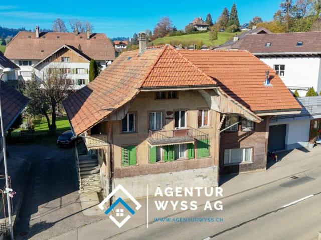 Mehrfamilienhaus kaufen in Sumiswald, Bern