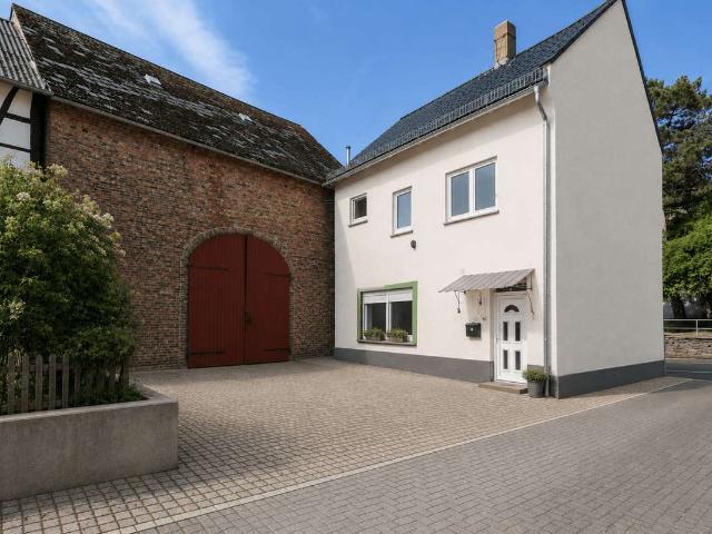 Haus kaufen in Niederwallmenach, Rhein-Lahn-Kreis