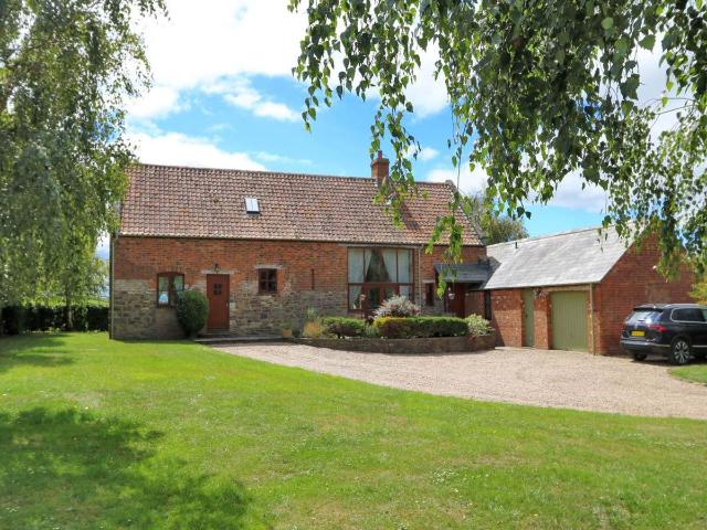 House for rent in Hinton, School House