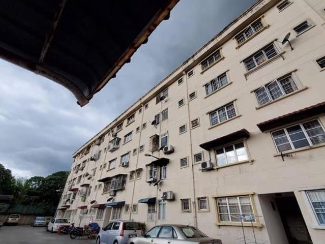 Apartment for sale in Kajang, Langat