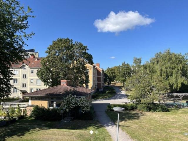 Lägenhet hyra i Södra Häggvik, Sollentuna kommun