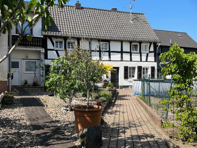 Haus kaufen in Sankt Augustin, Buisdorf
