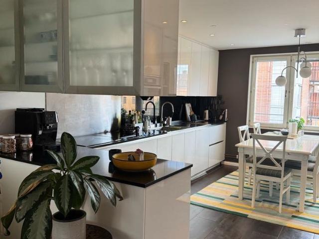 Lägenhet hyra i Botkyrka, Stockholm