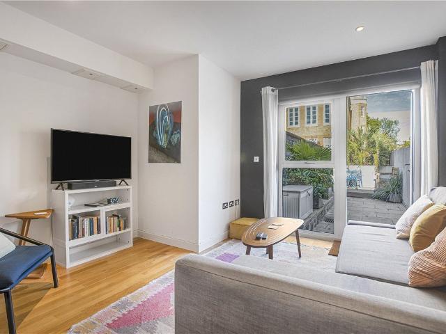 Apartment for rent in Clerkenwell, Greater London