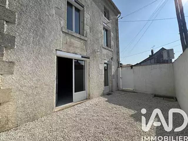 Maison vente à Niort, Sansais