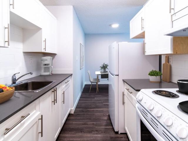 Apartment for rent in Quadra Village, Victoria