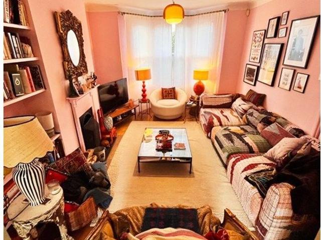 House for rent in Camberwell, Greater London