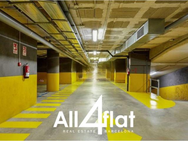 Garaje en alquiler en Centre, Sant Joan Despí