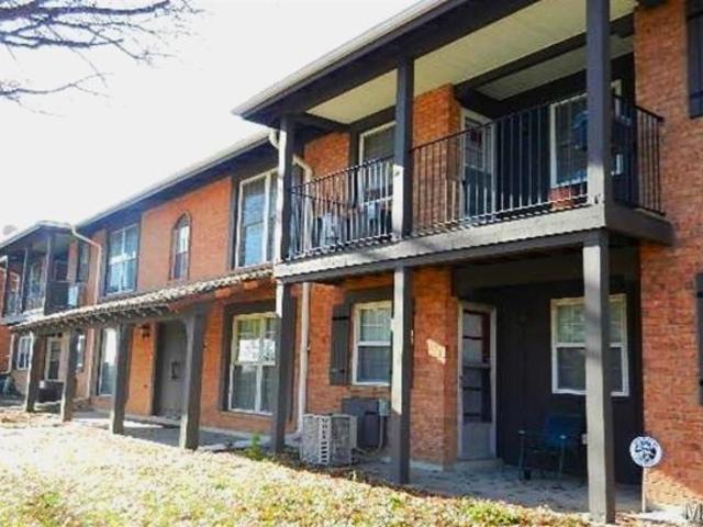 Condo for sale in Hazelwood, Missouri