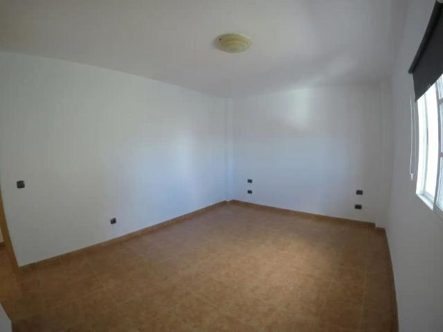 Apartamento en alquiler en Polígono Industrial El Chorrillo, Santa Cruz de Tenerife