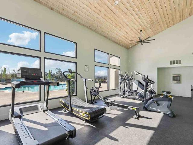 Apartment for rent in Carlsbad, California
