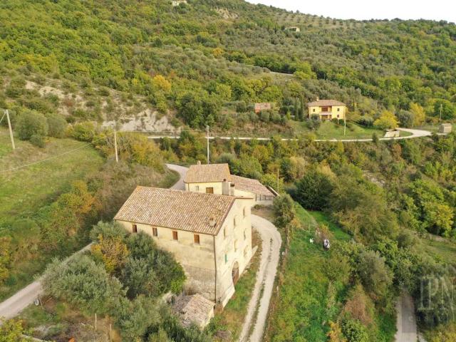 Casa in vendita a Umbertide, Umbria