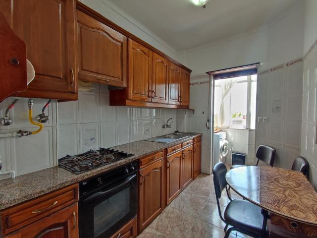 Apartamento alugar em Portela da Azóia, Santiago Dos Velhos