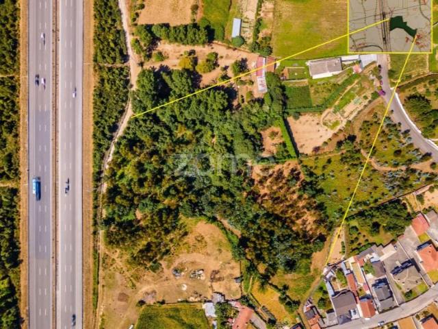 Terreno alugar em Santa Maria Da Feira, Aveiro