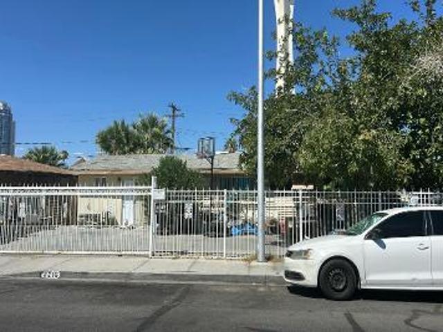 House for sale in Downtown Las Vegas, Las Vegas