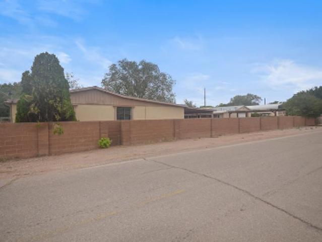 House for sale in South Valley, Bernalillo County