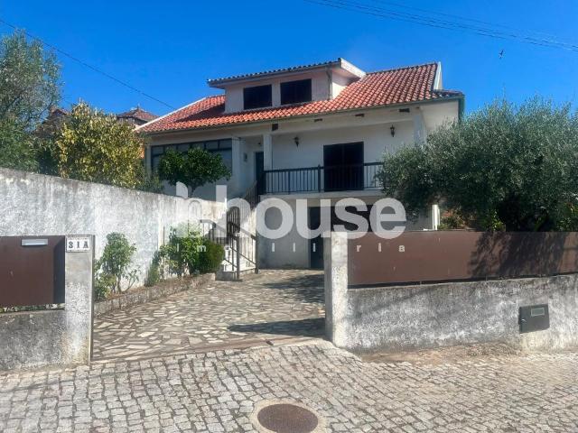 Casa venda em Argeriz, Vila Real