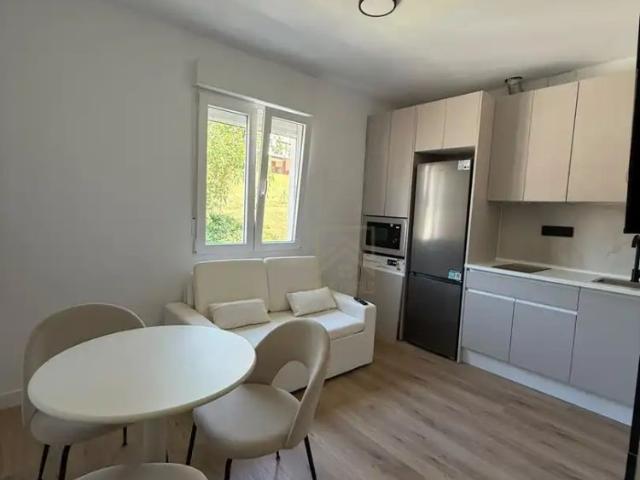 Apartamento en alquiler en Peñacastillo, Santander