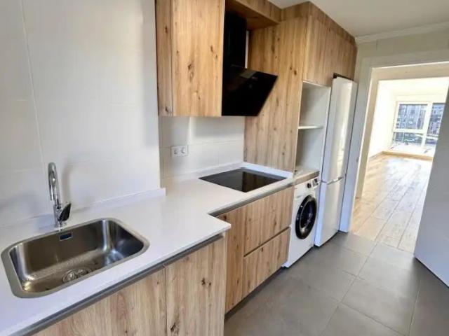 Apartamento en alquiler en Peñacastillo, Santander