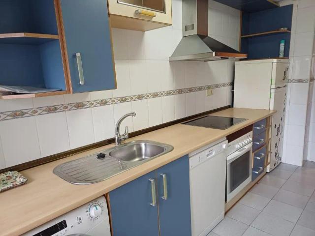 Apartamento en alquiler en San Román, Santander