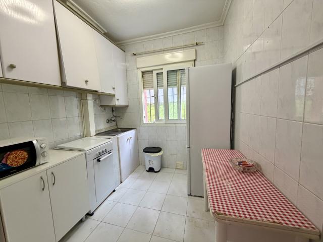 Apartamento en alquiler en Grupo El Carmelo, Santander