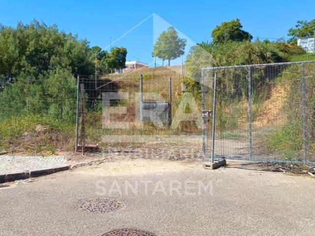 Terreno venda em Cidade de Santarém, Santarém