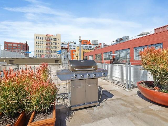 Apartment for rent in Canoga Park, California