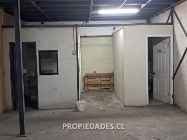 Santiago, Av Matta / Metro Irarrázaval