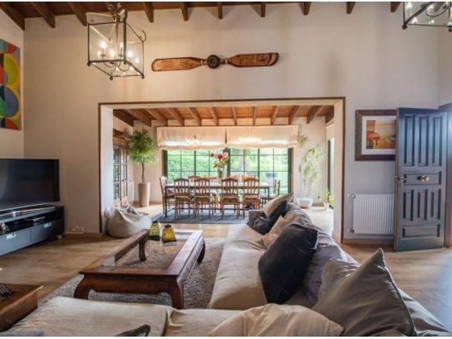 Casa en venta en Ames, Santiago