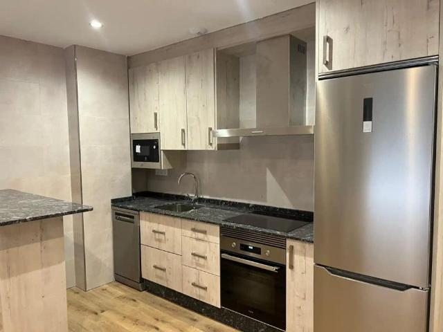 Apartamento en alquiler en O Cotaredo, Santiago de Compostela