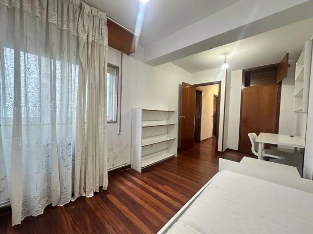 Apartamento en alquiler en Santiago de Compostela, Santiago