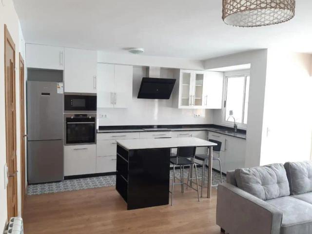 Apartamento en alquiler en Santiago de Compostela, Santiago