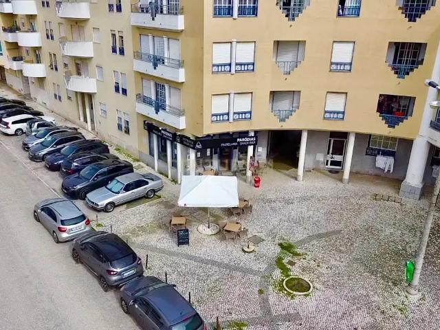 Loja venda em Santo António da Caparica, Almada