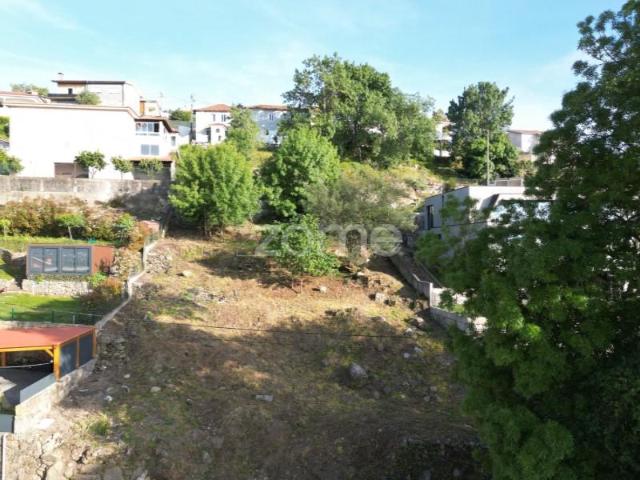 Terreno venda em Santo Tirso, Porto