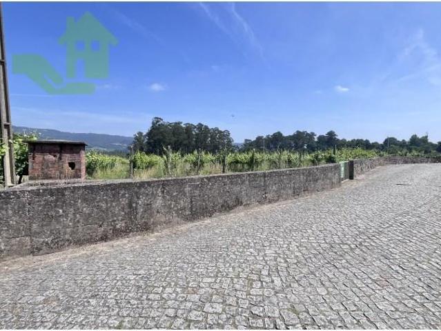Terreno venda em Santo Tirso, Porto