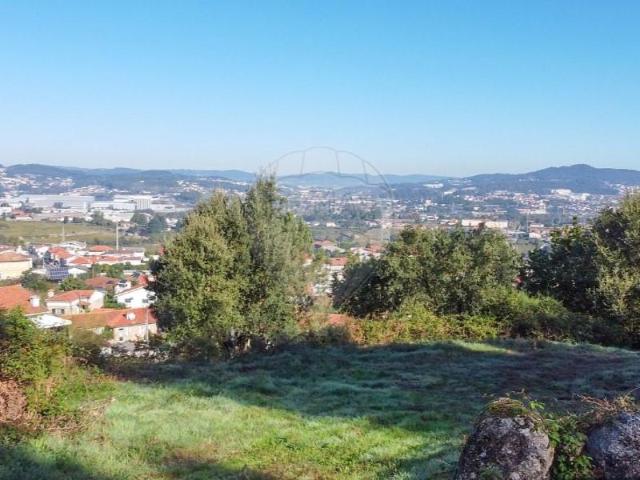 Terreno venda em Santo Tirso, Porto