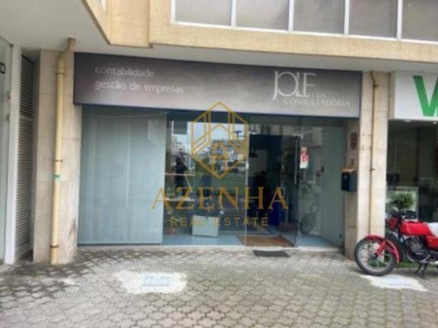 Loja venda em Santo Tirso, Porto