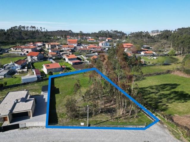 Terreno venda em Santo Tirso, Porto