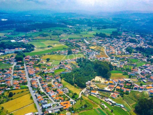 Terreno venda em Santo Tirso, Porto
