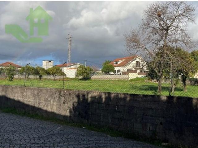 Terreno venda em Santo Tirso, Porto